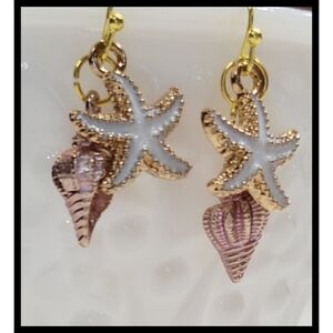 White & Pink Starfish With Shell Gold Plated Beachy Earrings Hypoallergenic NEW